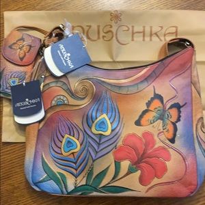 Anuschka purse with cellphone holder NWT